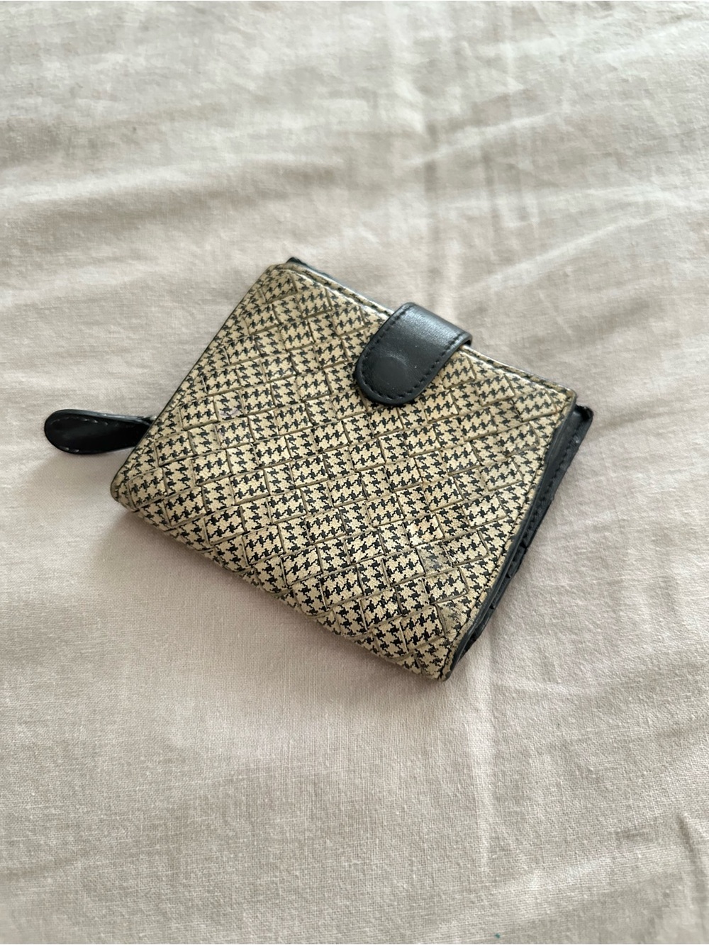 Unique Vintage Bottega Veneta Intrecciato Woven Leather Wallet Made in Italy